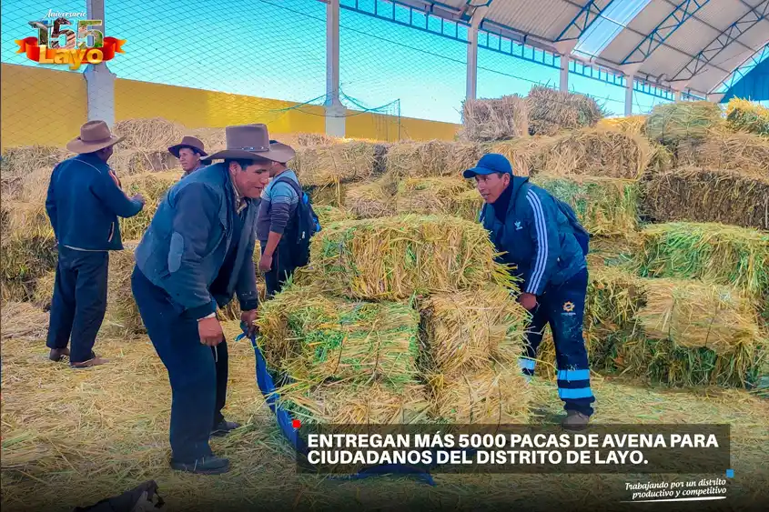 Entregan mas de 5000 pacas de avena